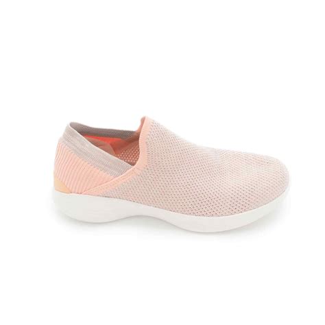 happy feet shoes for women.